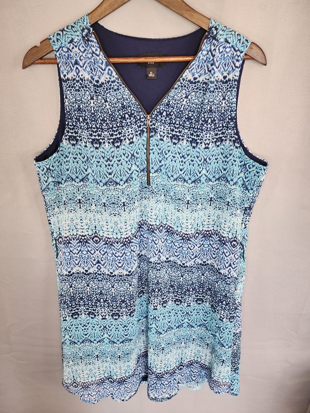 Iz Byer Blue Patterned Sleeveless One-Piece with Zip Dress